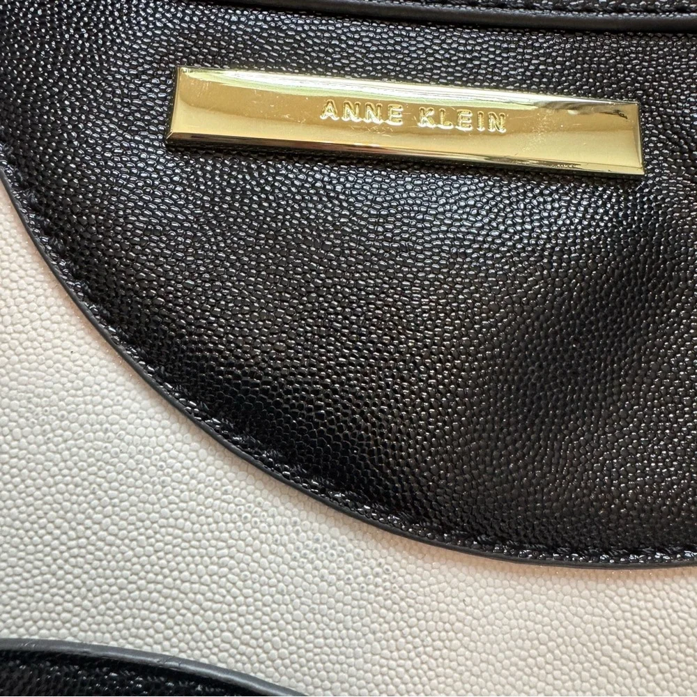 Anne Klein Black and White Adjustable Strap Expandable Crossbody Bag - Picture 2 of 10